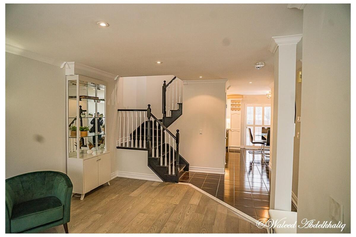 Sunroom House - 4 Bedrooms Mississauga Exteriör bild
